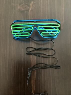 NWOT Dual-Color EL Wire Neon Rave Glasses Classic 1980s retro shutter-style